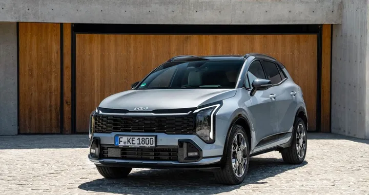 Kia Sportage, sarà solo full hybrid e plug in hybrid