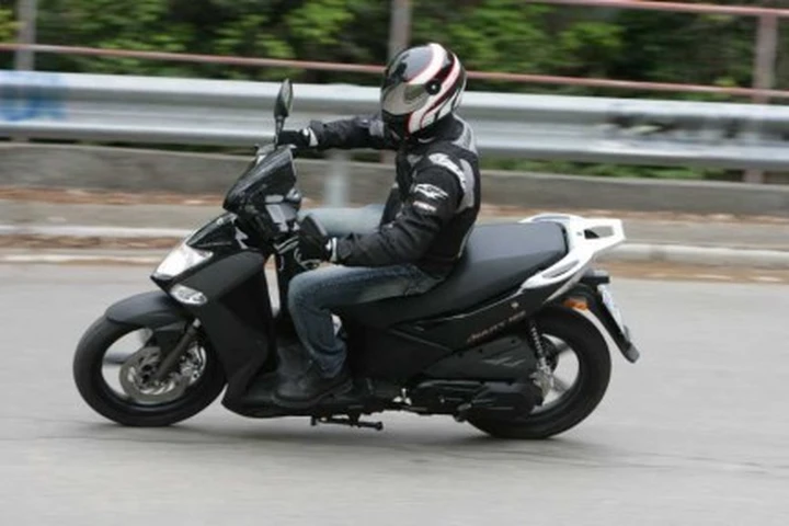 Kymco Agility R16 - Low cost, con stile