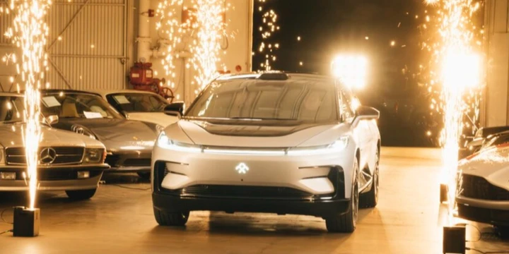 Faraday Future FF 91: a 6 anni dal debutto consegnato il primo esemplare