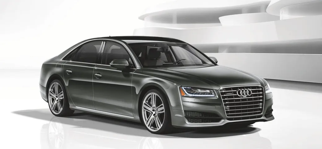 Audi A8 L 4.0T Sport: foto e caratteristiche