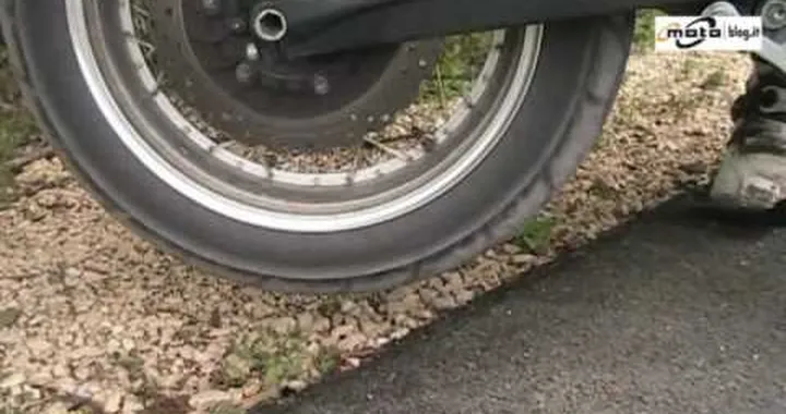 Come disattivare l'ABS sulla Super Ténéré 2010