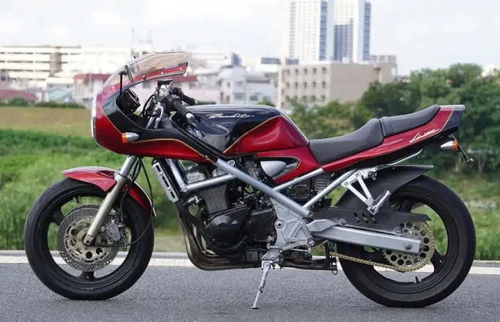 Suzuki Bandit 400 Limited: la serie segreta del 1990 oggi vale oro