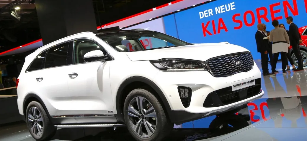 Kia Sorento 2018: il restyling svelato a Francoforte [Video]