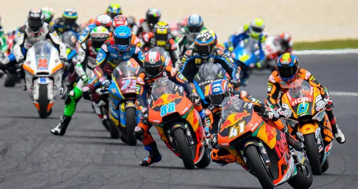 Moto2, Nagashima emula Tomizawa e “beffa” i super Baldassarri e Bastianini