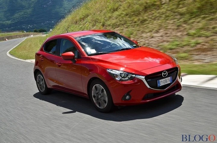 Mazda 2 1.5 SkyActiv-G: la prova su strada