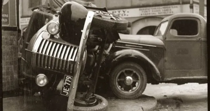 Incidenti auto antiche