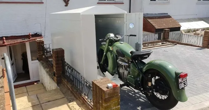 SAB rilancia il motorcycle storage: ecco come blindare la tua moto
