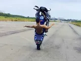 Sud America su una ruota sola: il fenomeno degli stunt rider