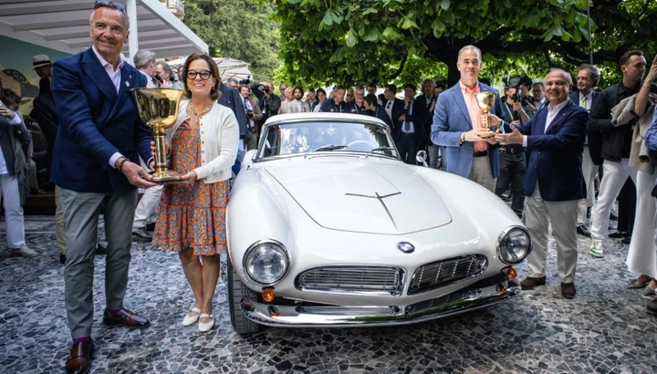 BMW 507 del 1957: un'icona trionfa al Concorso di Villa d’Este