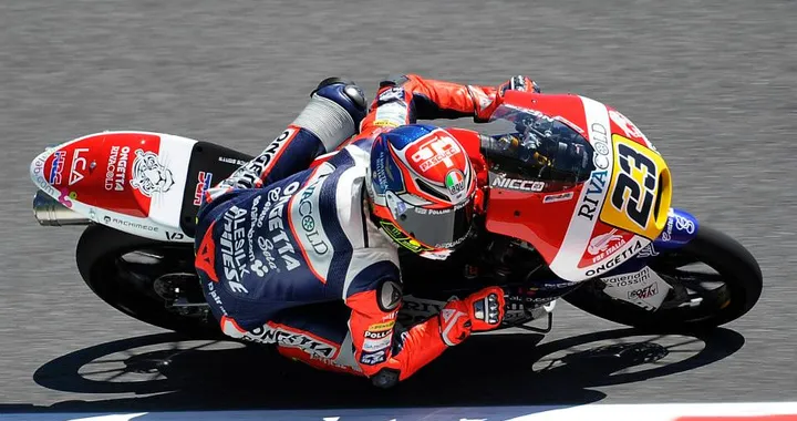 Moto3 Brno 2015: Niccolò Antonelli in pole