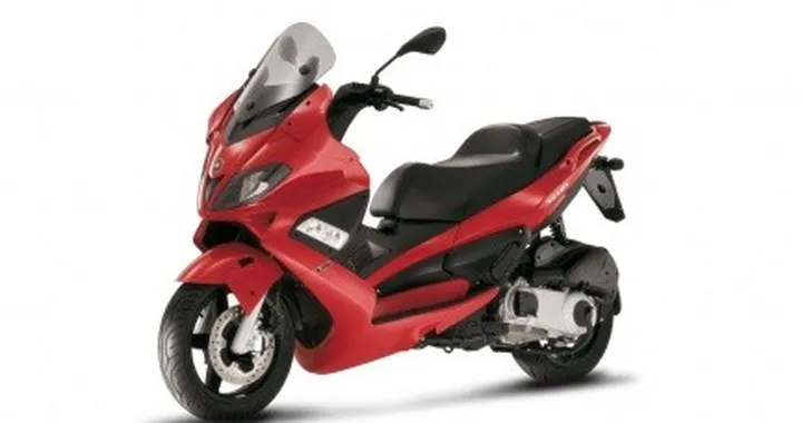 Nuovo Gilera Nexus: 125 e 250