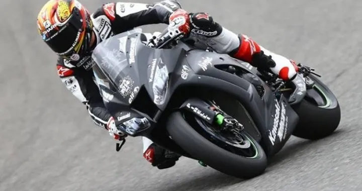 SBK: Loris Baz e la Kawasaki volano nei test di Aragon