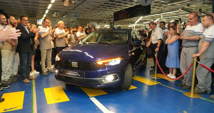Fiat Tipo, ecco l'ultimo esemplare dopo oltre 1,4 milioni di unità