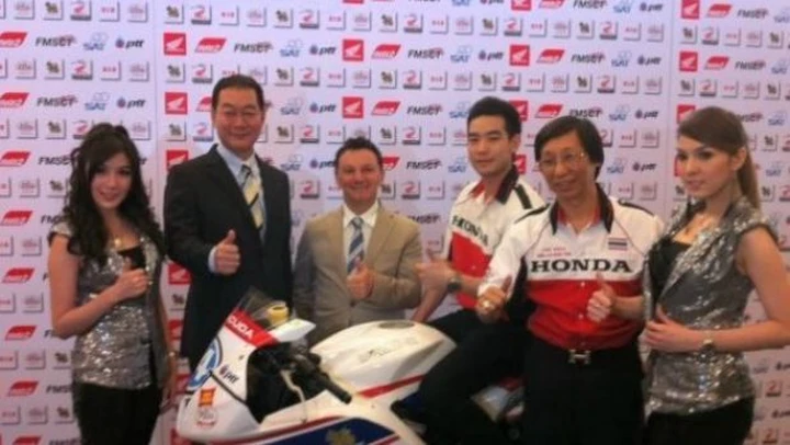 Gresini presenta in Thailandia il Team Thai Honda PTT Moto2 2012