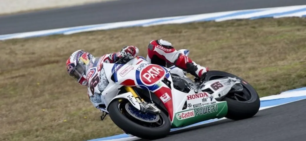 SBK Aragon LIVE: Rea domina le libere del venerdi; Kawasaki, Ducati e Aprilia arrancano
