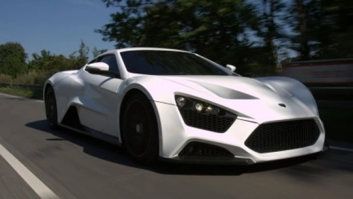 Nuove immagini ufficiali della Zenvo ST1