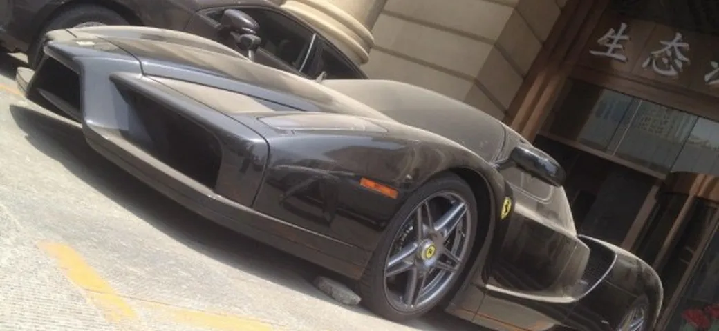 Ferrari Enzo: in Cina ne hanno abbandonata una