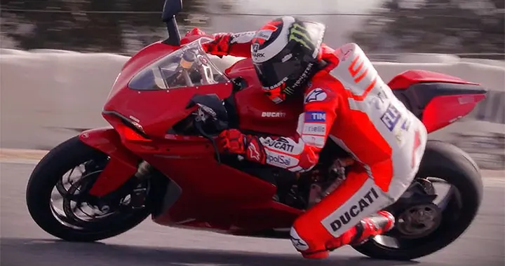 Jorge Lorenzo a Jarama su una Ducati 1299 Panigale