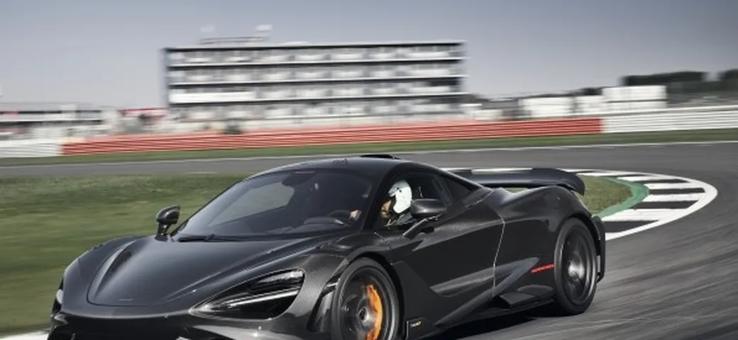 McLaren 765LT: prestazioni migliori del previsto