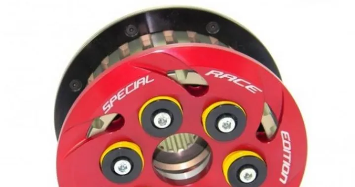 Novità Ducabike: Frizione  Antisaltellamento per Ducati 848 e 848 EVO