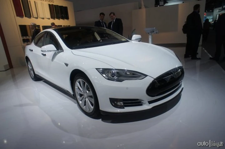 Tesla al Salone di Detroit 2014 Live