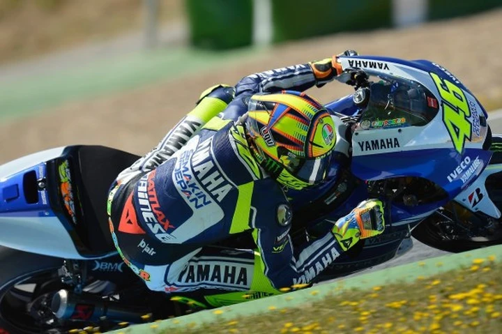 MotoGP, Le Mans: Rossi tallona Pedrosa e Lorenzo nelle FP1