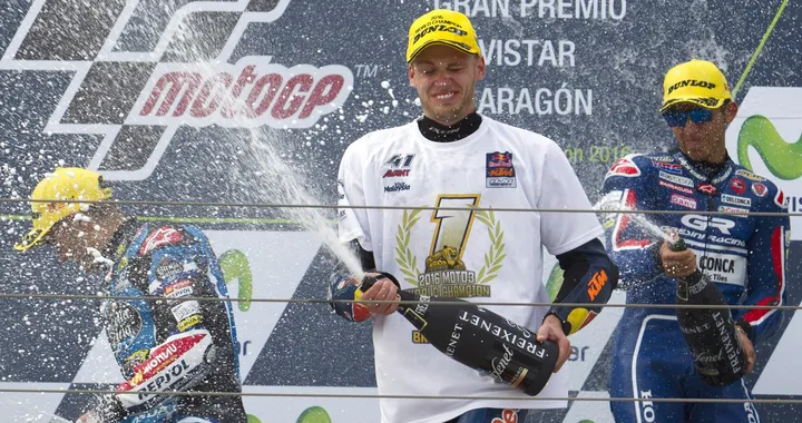 Moto3 Aragon: vince Navarro, Binder campione