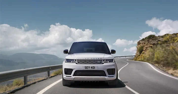 Range Rover Sport 2018: arriva il motore ibrido plug-in