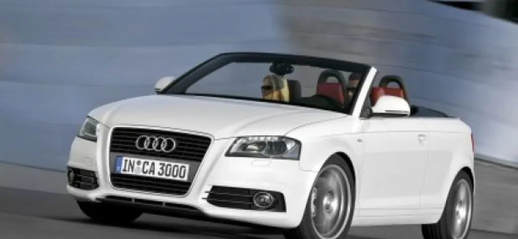 Audi A3 Cabriolet, A7 Sportback e Q7: modifiche nella gamma 2012