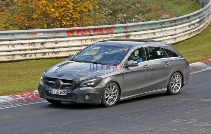 Mercedes CLA Shooting Brake: foto spia del facelift