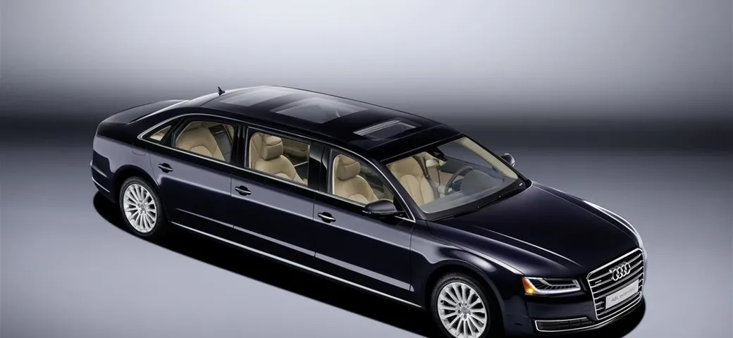 Audi A8 L Extended: l'ammiraglia diventa limousine