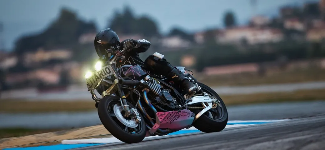 Yamaha Yard Built XJR1300 Big Bad Wolf by El Solitario