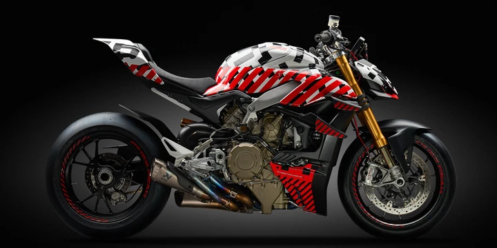 Ducati: ecco svelata la Streetfighter V4