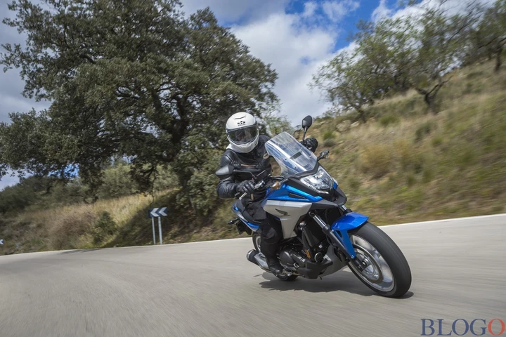 Honda NC750X m.y 2016: primo contatto