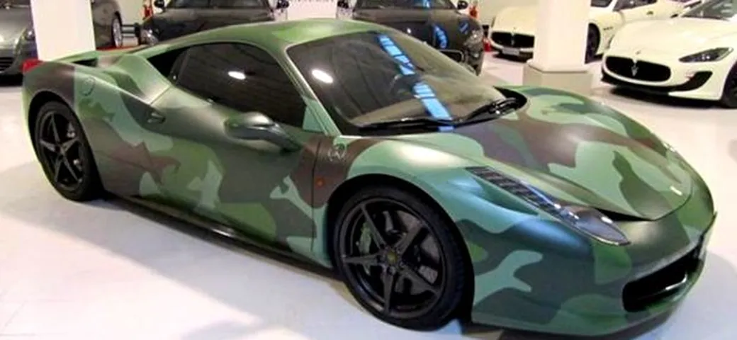 In vendita la Ferrari 458 Italia mimetica di Lapo Elkann