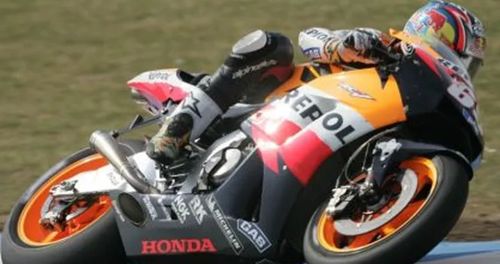 Warm up bagnato, comanda Hayden