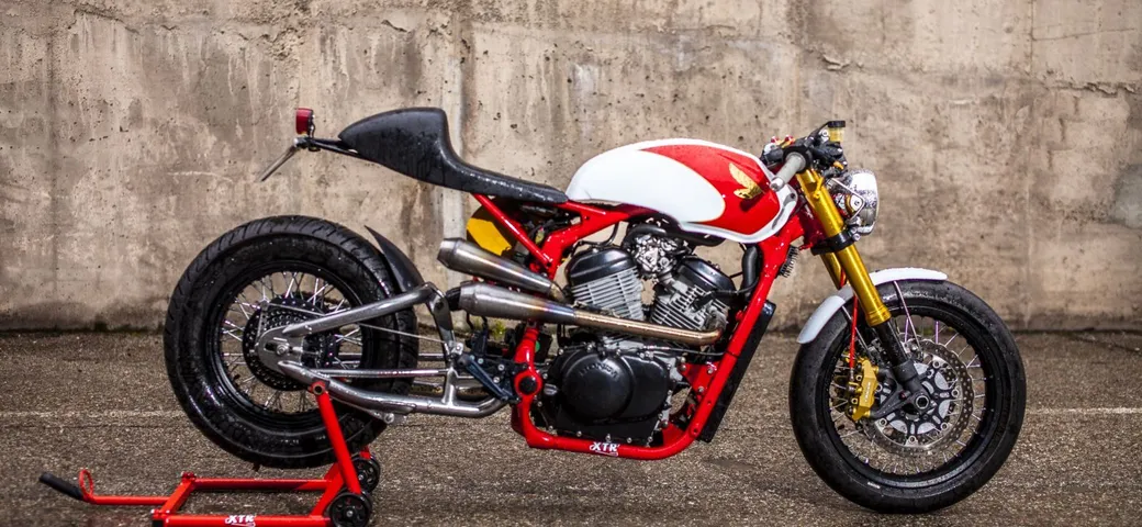 XTR Spitfire: la Honda Shadow 400 secondo Pepo Rosell
