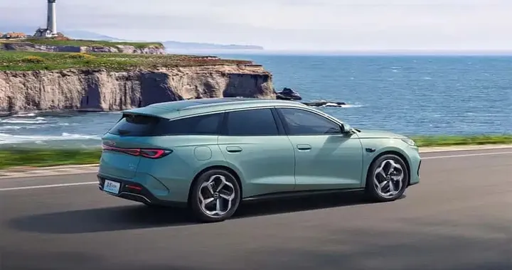 BYD entra nelle concessionarie di Stellantis in Germania: la situazione