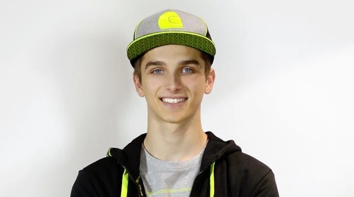Moto 2016: Luca Marini firma con Forward Racing