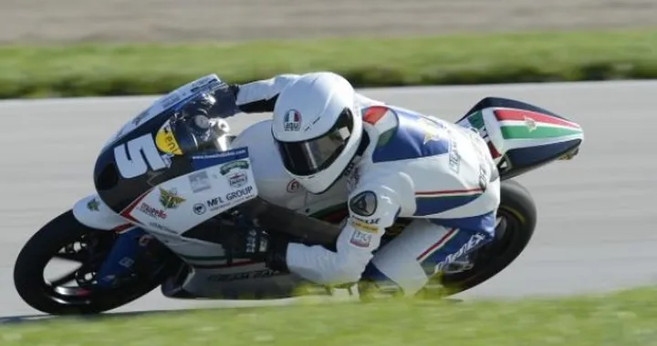 Fenati fa correre troppo la lingua e ... minaccia Rossi (Louis). Romano, chiedi scusa!