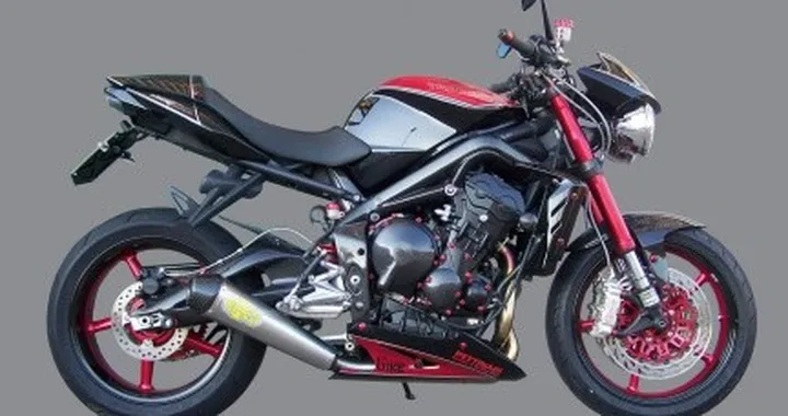 Scarico Exan completo per Street Triple