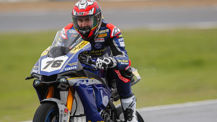 Loris Baz: 