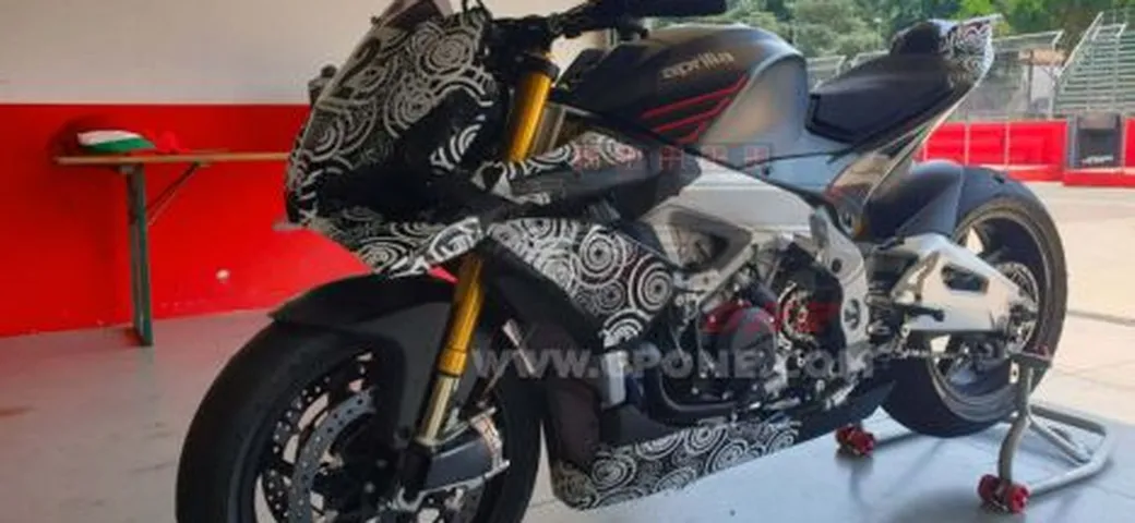 Aprilia Tuono 1100 V4 2021: la naked di Noale mette le ali