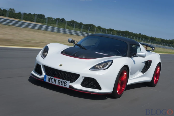 Lotus Exige 360 Cup: foto e caratteristiche