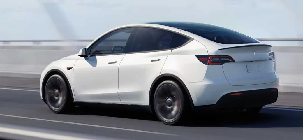 Tesla: attivato il radar abitacolo che era inattivo