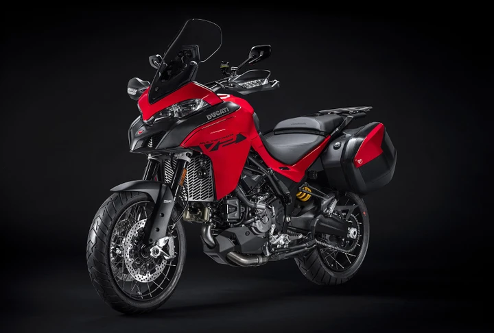 Ducati, nuovi accessori per la Multistrada V2