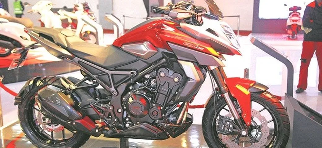 Honda già al lavoro sulla CB500X 2018?