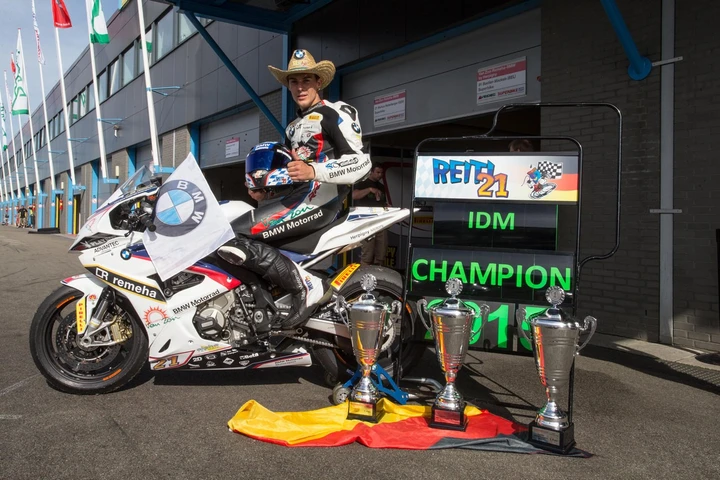 IDM 2015: Reiterberger campione Superbike