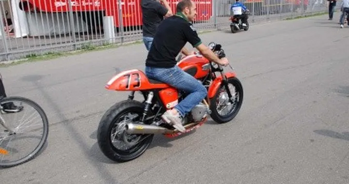 Triumph Thruxton 900 #73