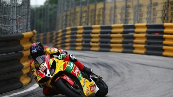 Ian Hutchinson: nuova frattura alla gamba sinistra